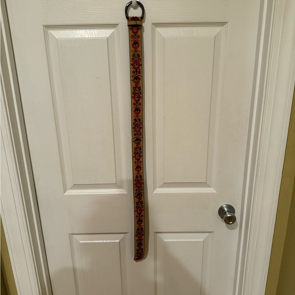 Lucky Brand belt - Picture 4 of 5